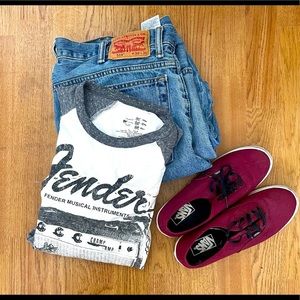 Vintage Fender Baseball Tee
